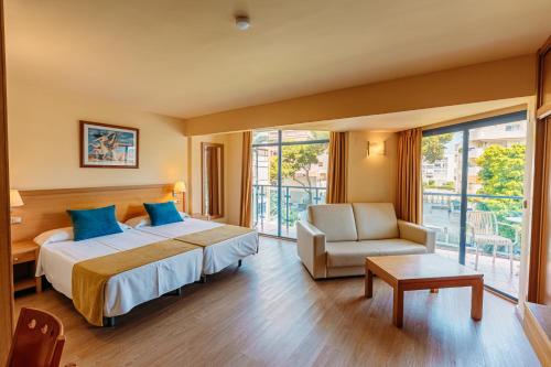 Apartamentos MS Puerto Marina, antes MS Pepita