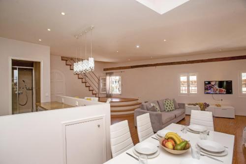 Guilford Loft