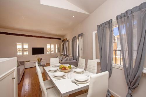 Guilford Loft