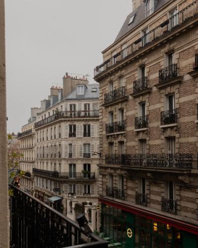 HOY Paris - Yoga Hotel