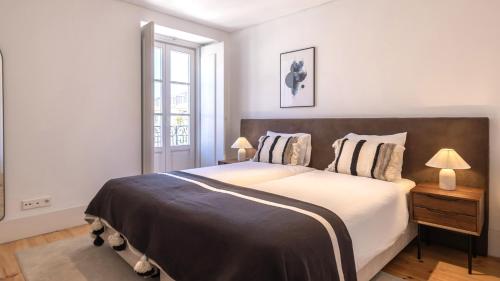 Chiado Terrace & Castle View 2BR by LovelyStay