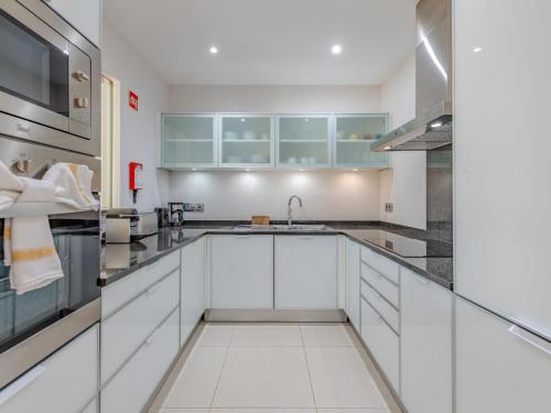 Apartment Pine Hills Ametista by Interhome