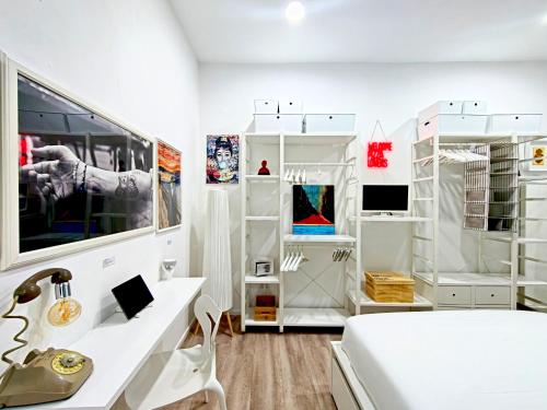 Napulitano Assaje Home, arte e tradizione nel cuore del Centro Storico!