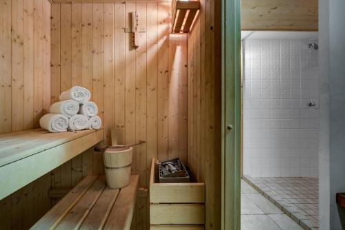 Chalet du Bois, Morzine centre, 14 personnes