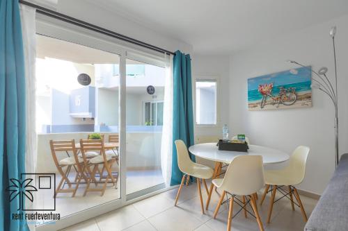 Saniko Corralejo Center iRent Fuerteventura