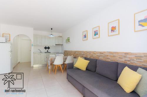 21 Ineika Pool view & WiFi by iRent Fuerteventura
