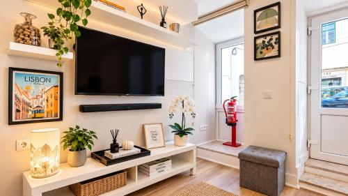 Historical Charming Presidential Apartment- Lisbon