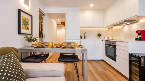 Historical Charming Presidential Apartment- Lisbon