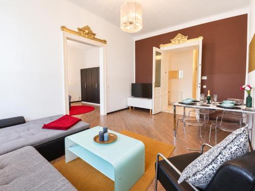 2 Bedroom Apartment for 6 near Augarten & U4 - U2 Metro