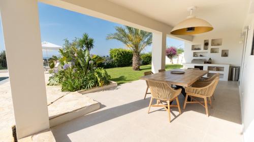 Villa El Torre-Sunset Sea View & Heated Pool