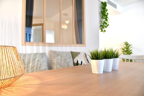 CARNOT T4 - Appartement Cannes Proche Palais & Plages 8P