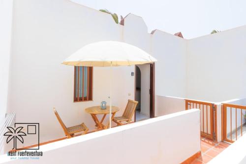 Na Pali Oasis WiFi and Pool iRent Fuerteventura