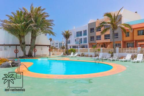 Na Pali Oasis WiFi and Pool iRent Fuerteventura