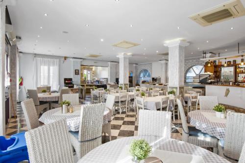 Contaratos Beach Hotel
