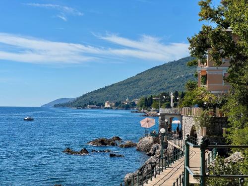 Kozul Apartments Lovran - Panoramic Sea View, Large Space & EV Wallbox