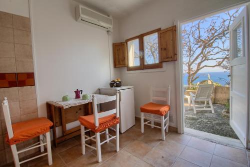Gallery image of Scogliera del Gabbiano in Leuca