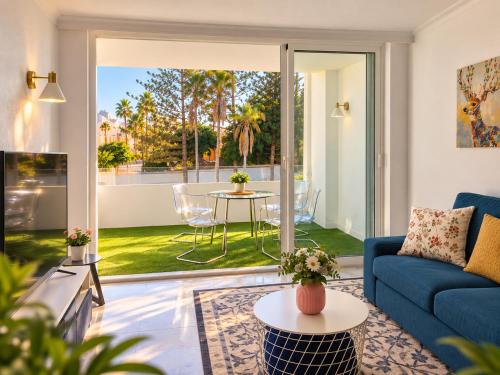 Sunny Apartment Tanife by Yumbo