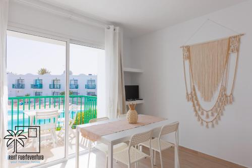 Melodia Pool View & WiFi by iRent Fuerteventura