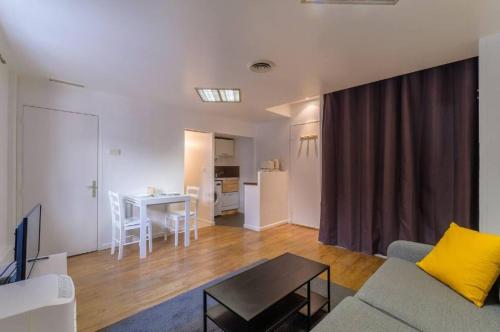 FOCH STUDIO - Studio Antibes Centre Proche Mer 2P