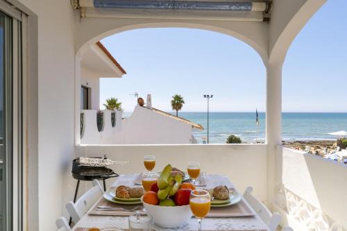 #424 3BR Sea View Apartment with Balcony Olhos de Agua
