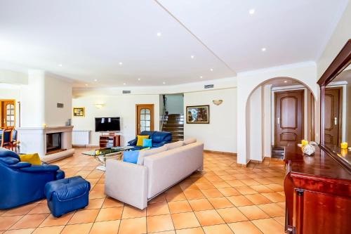 Villa Samoa - Moradia com piscina aquecível e BBQ em Albufeira