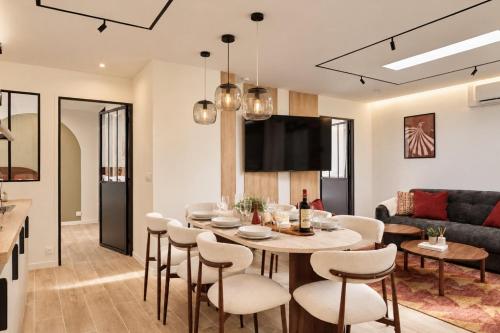 TheBlueStay 366 - Beautiful AC Apartment in Paris