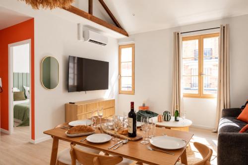 TheBlueStay 369 - Beautiful AC Apartment in Paris
