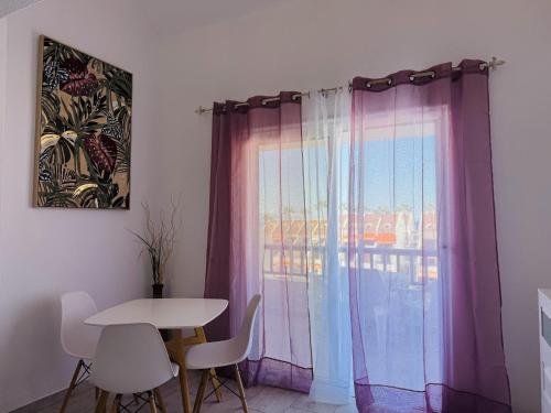 Golden View Holiday Home