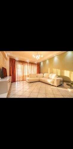 Elysian Sky Suite 421