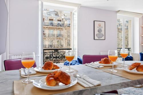 BnBNova - 2BR - Heart of Paris - Le Louvre & Palais Royal