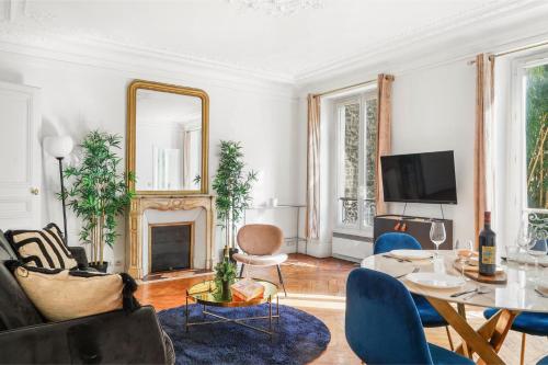 TheBlueStay 363 - Beautiful Apartment in Paris 17