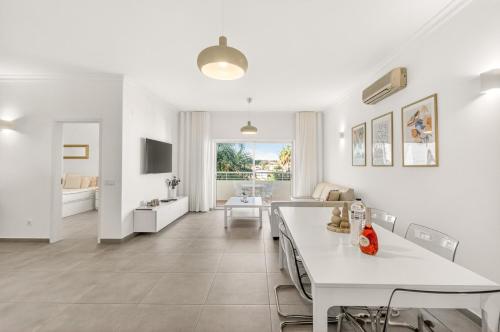 Holiday beach apartment Porto de Mos