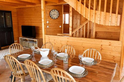 Apt or chalet near the slopes Les Orres
