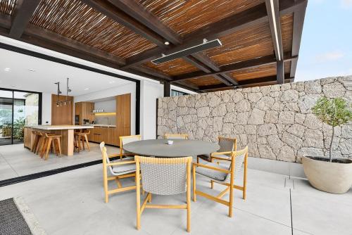 Elegant Villa