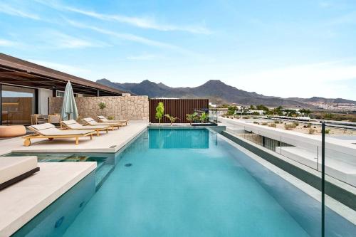 Elegant Villa