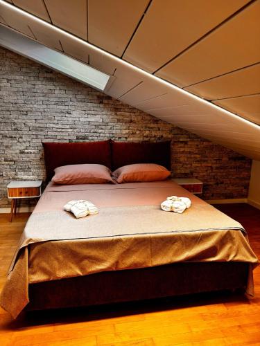 Dueffe Neapolis Heritage