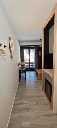 Studio avec balcon, Anzère centre