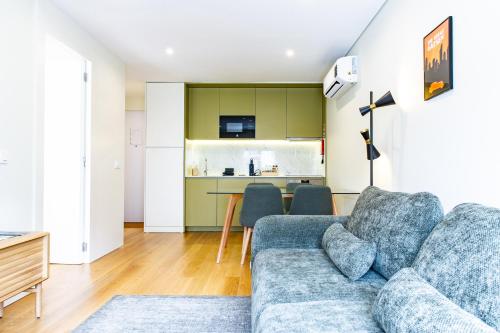 Carmo Cinema Apartments