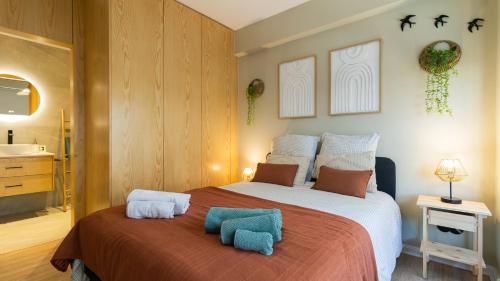 Damiao Charming Studio