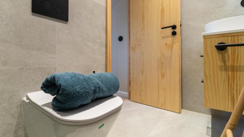 Damiao Charming Studio