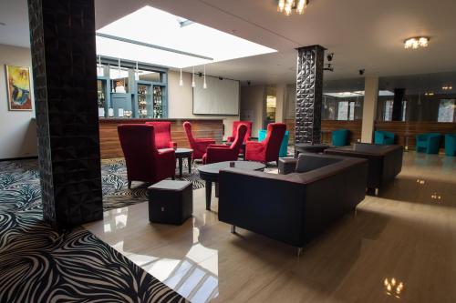 Posezení v ubytování Parkhotel Carlsbad Inn