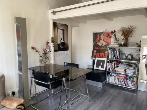 Designer apartment in the middle of Paris