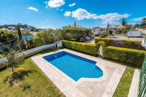 Lemon House in Loule