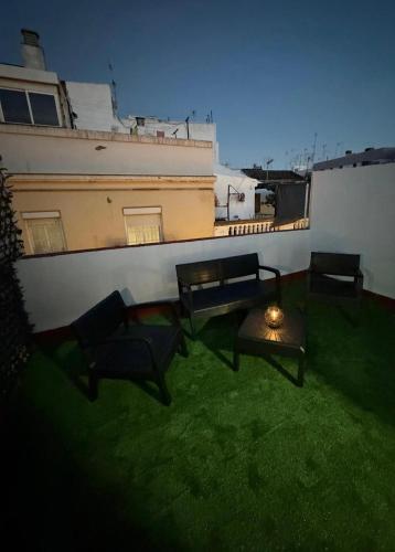 Magallanes 8 - Suite - Triana -