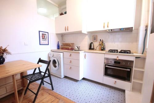 Renovated 1-Bed – Montmartre Village (18th)