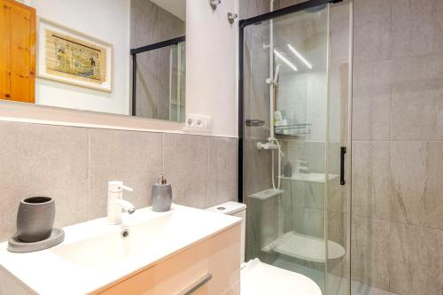 Boutique flat between Gran Via and Chueca central Madrid