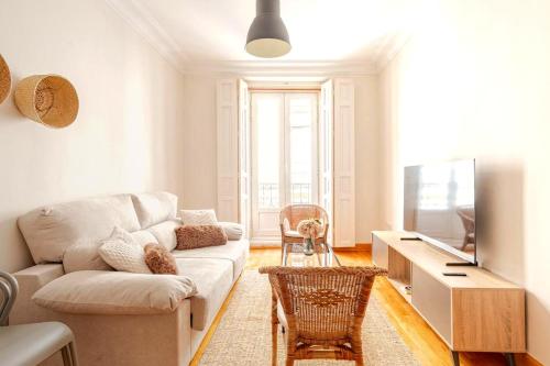 Boutique flat between Gran Via and Chueca central Madrid
