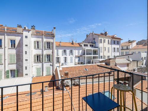 nice apartment with a c - 1bd 4p - heart of Cannes