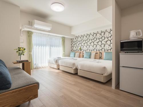 ESLEAD HOTEL Namba East