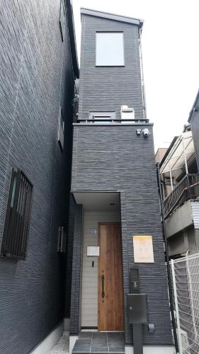 JIA Kakoku Osaka 嘉国 Brand-New 3-Story Japanese-Style Holiday Villa Terrace 4 Bedrooms Sleeps Up to 8 Guests Direct to Kansai Airport